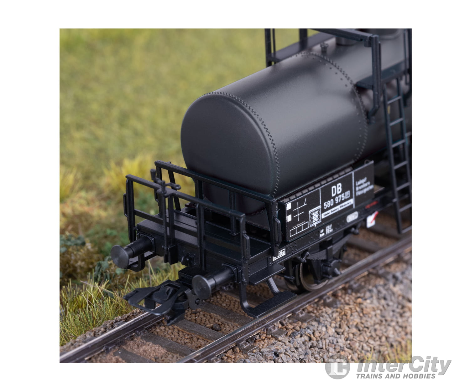 Trix 24170 Ho Tank Car Display European Freight Cars