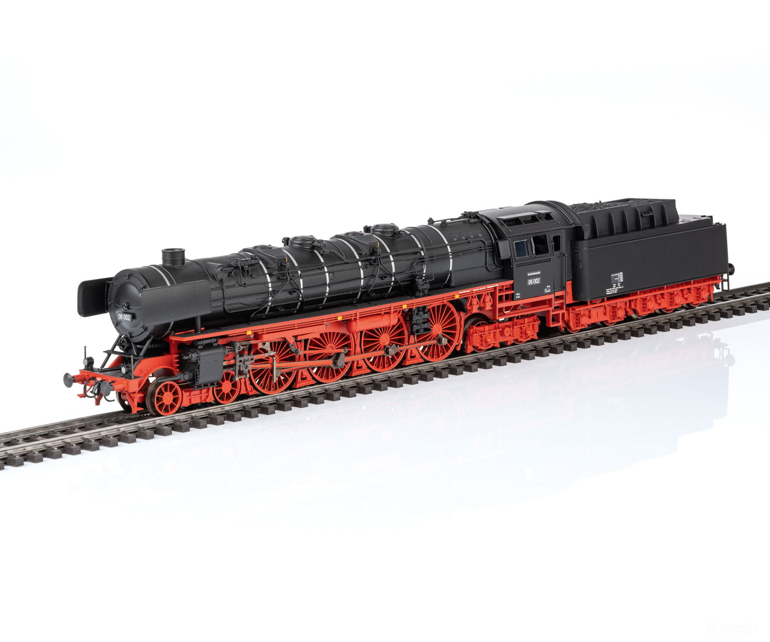 Trix 25061 HO DB Class 06 Steam Locomotive MFX DCC/Sound (MHI Exclusive Item) European Locomotives