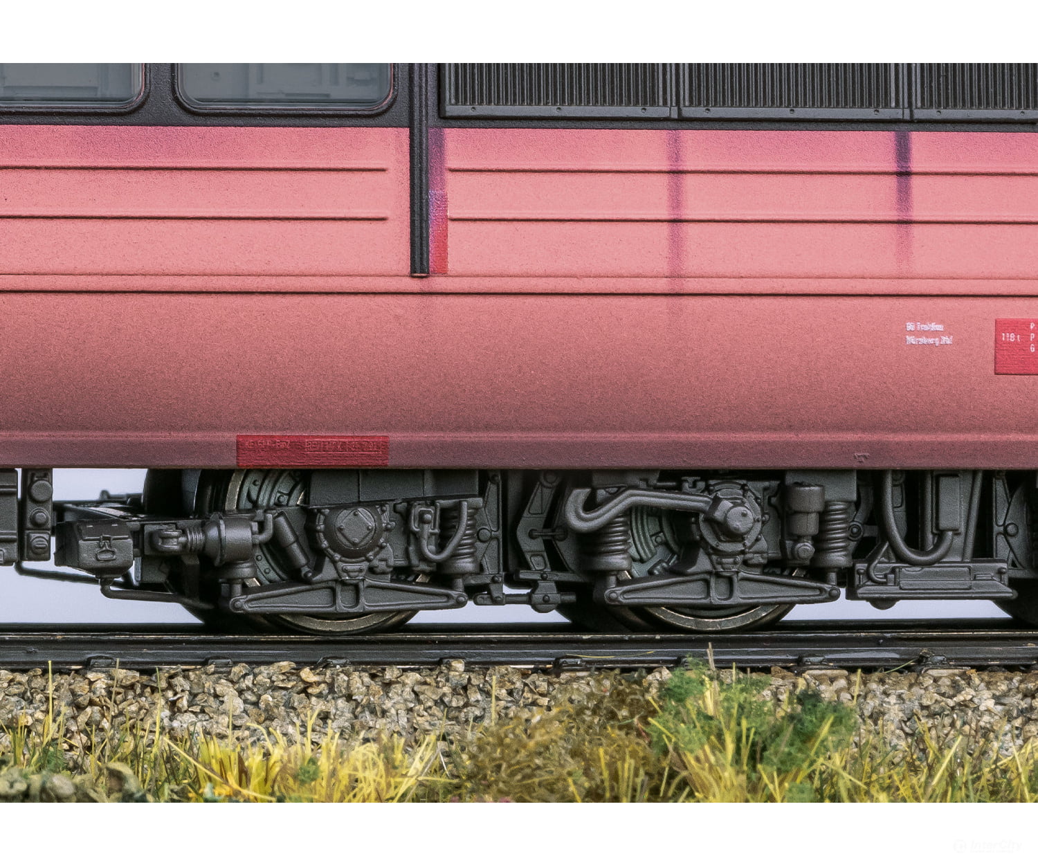 Trix 25655 HO Class 151 Electric Locomotive MFX DCC/Sound European Locomotives
