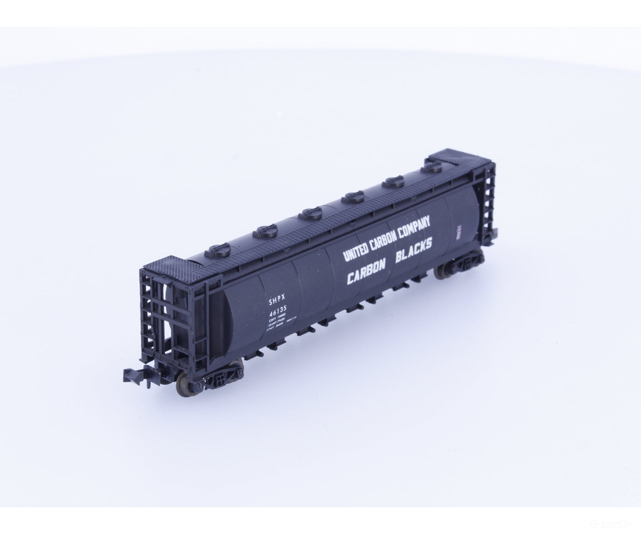 Trix 46135 N 60’ Cylindrical Hopper United Carbon Company (SHPX) 46135 - Freight Cars