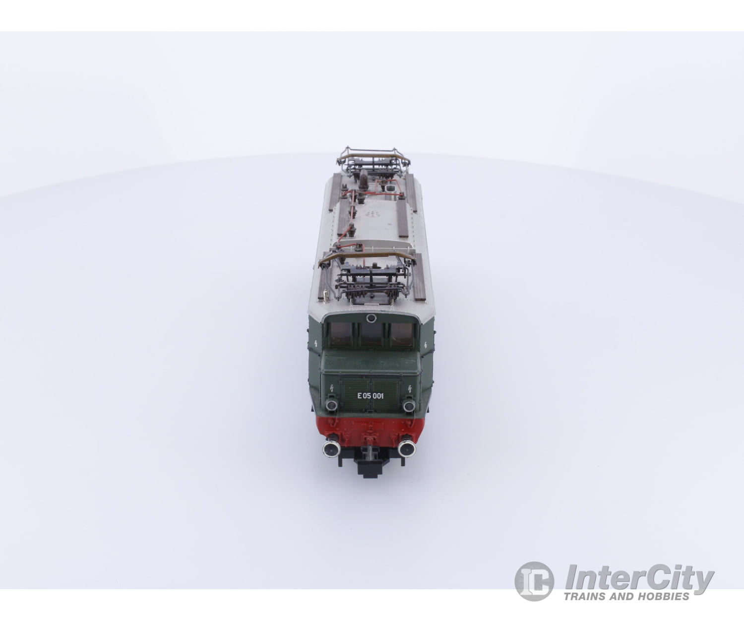 Trix 53224000 HO DR Class E05 Electric Locomotive 3 Rail AC E05001 Analog AC European Locomotives