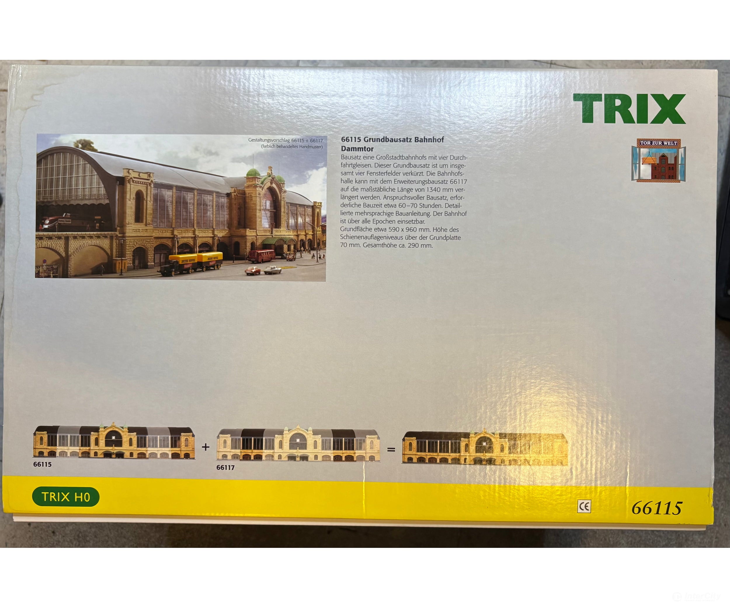 Trix 66115/66117 HO Complete Dammtor Station and Extension Set - Structures