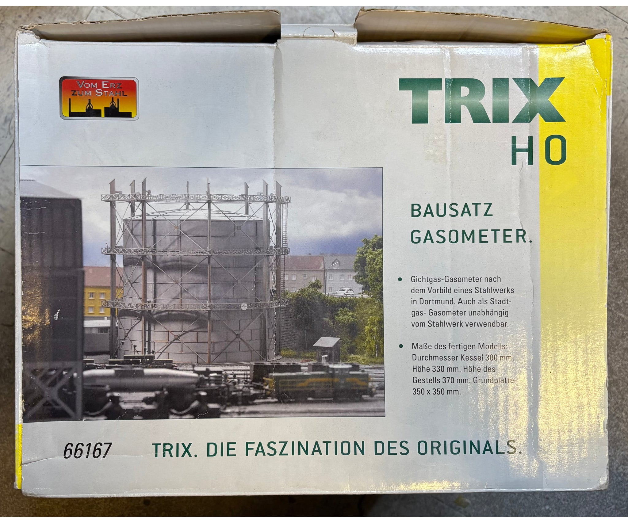 Trix 66167 HO Bausatz Gasometer Blast Furnace Gas Storage Tank Kit - Structures