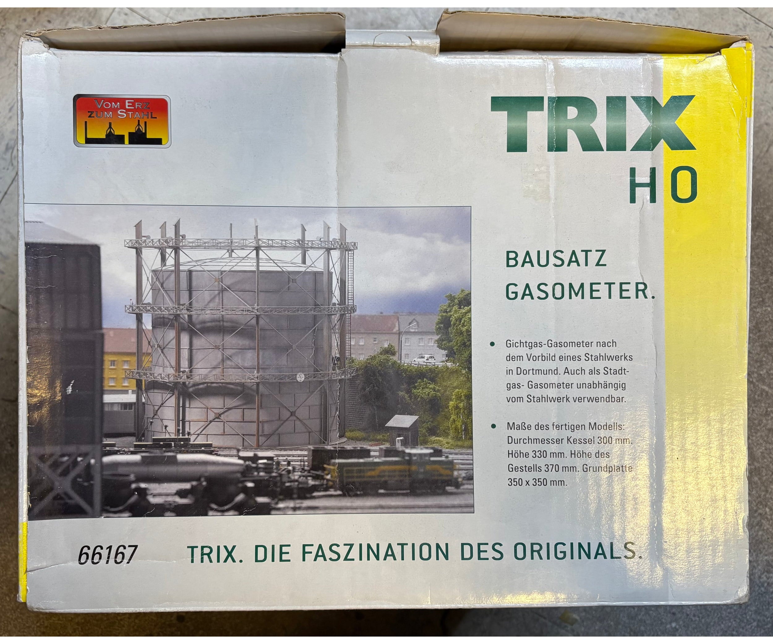 Trix 66167 HO Bausatz Gasometer Blast Furnace Gas Storage Tank Kit - Structures