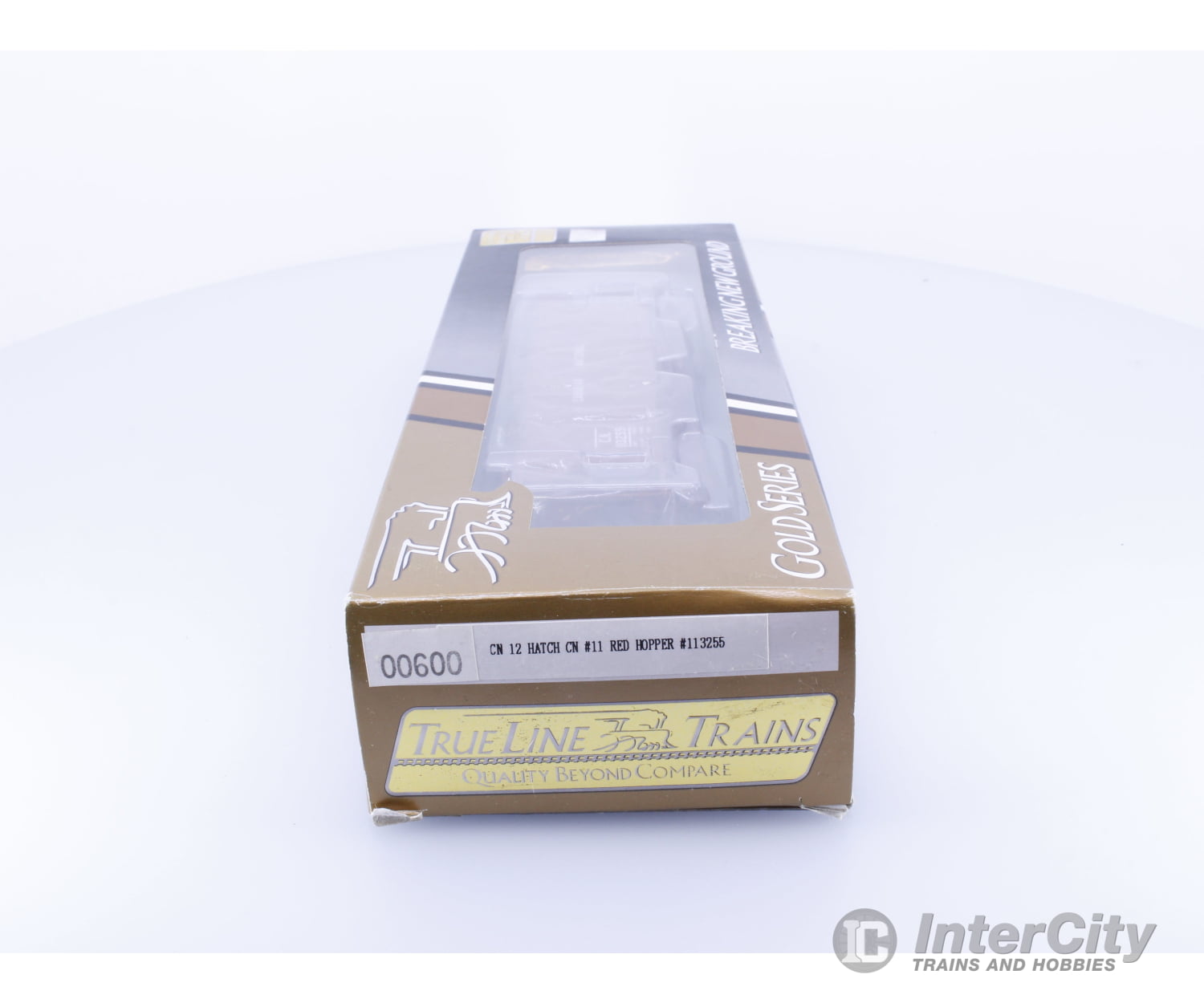 Trueline Trains 113255 HO 12 Hatch Covered Red Hopper Canadian National (CN) 113255 Freight Cars