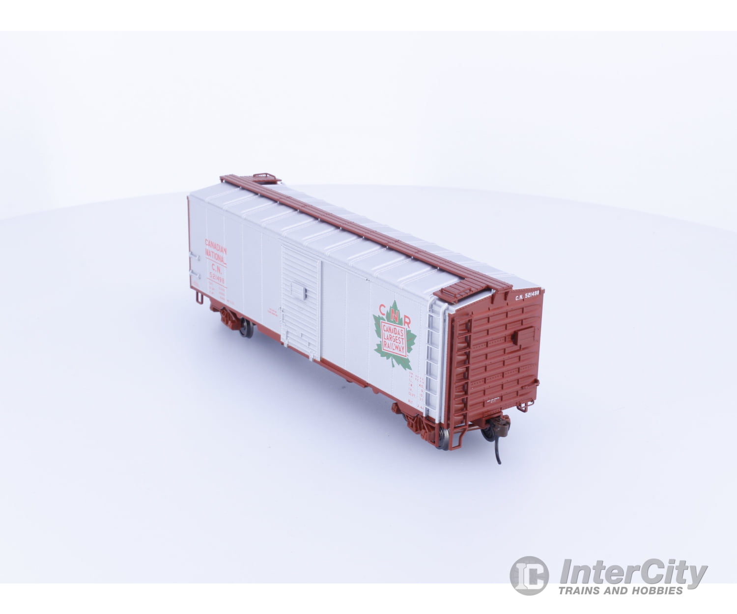 Trueline Trains 300034 HO 40’ Steel Boxcar Canadian National (CN) 521498 Freight Cars