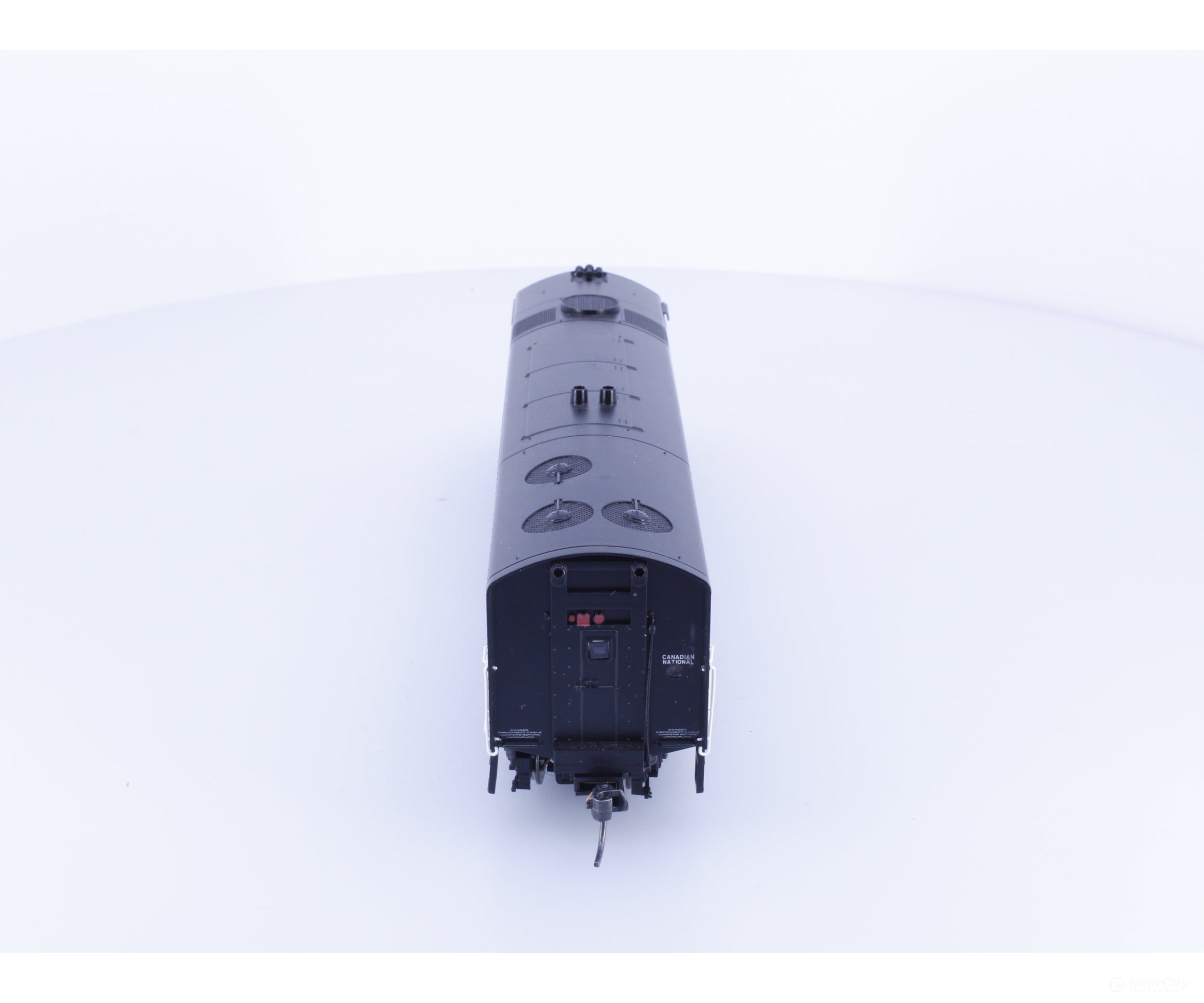 Trueline Trains TLT 500164S HO C-Liner Diesel Locomotive Stripes Scheme with Sound Canadian National (CN) 9318 DCC &