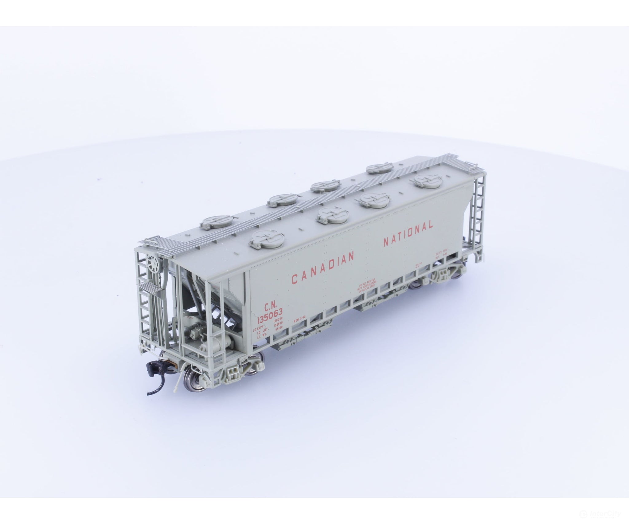Trueline Trains TLT300530 HO Slab Side 4 Bay Hopper Canadian National (CN) 135063 - Freight Cars