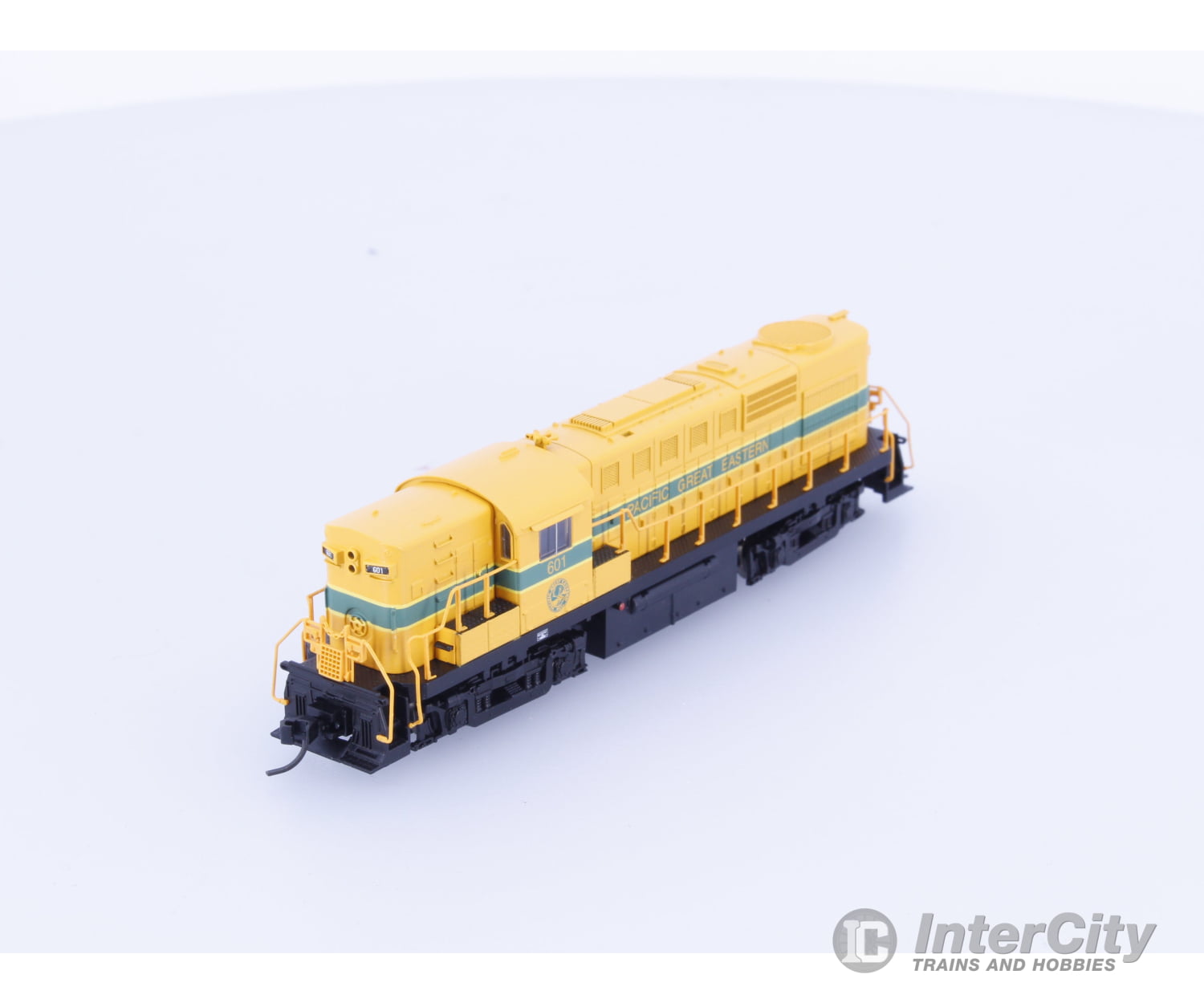 Trueline Trains TLT800061 N RS-18 Diesel Locomotive Pacific Great Eastern (PGE) 601 Analog DC Locomotives