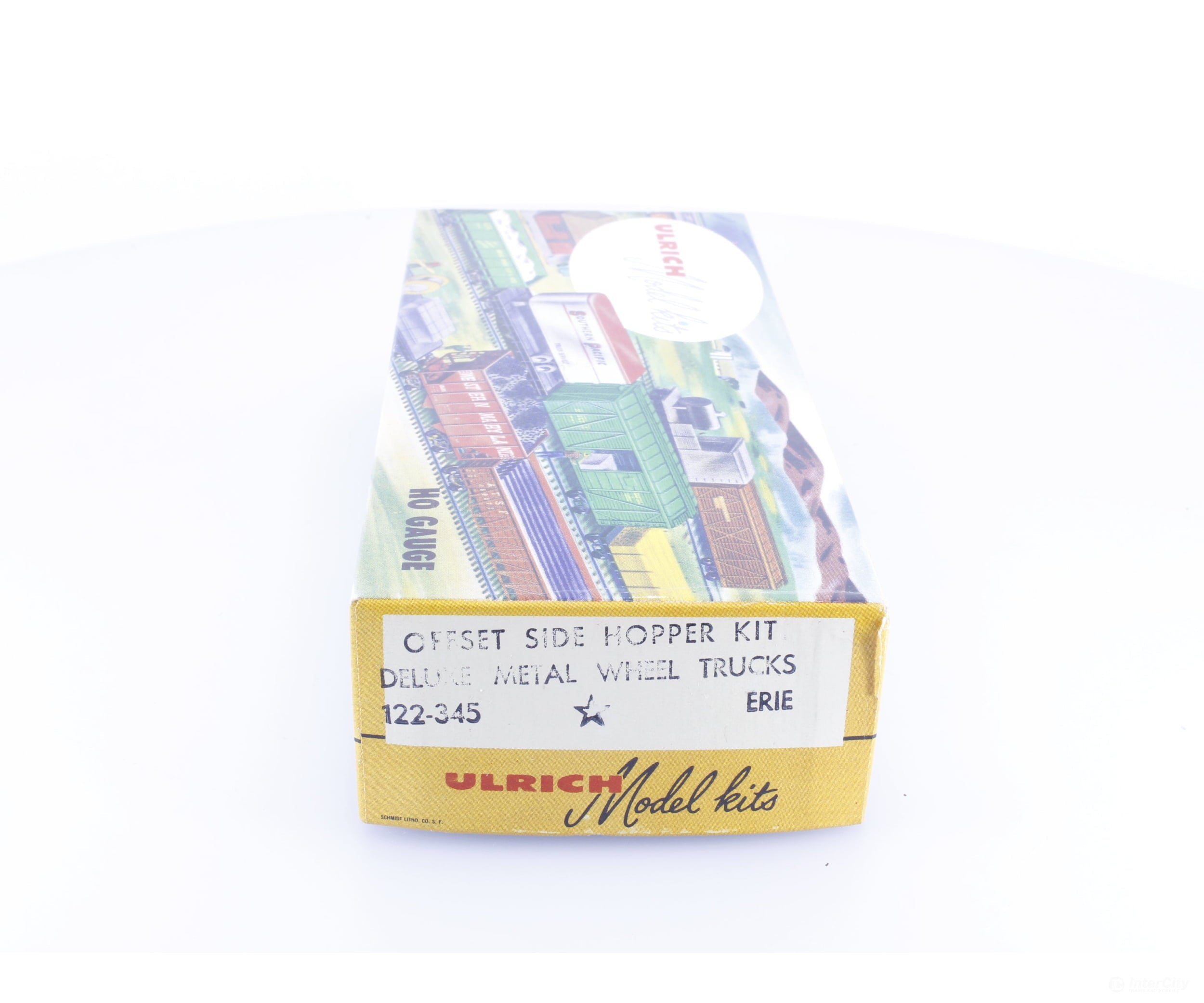 Ulrich 122-345 HO Offset Twin Hopper Kit Erie 27605 - Freight Cars