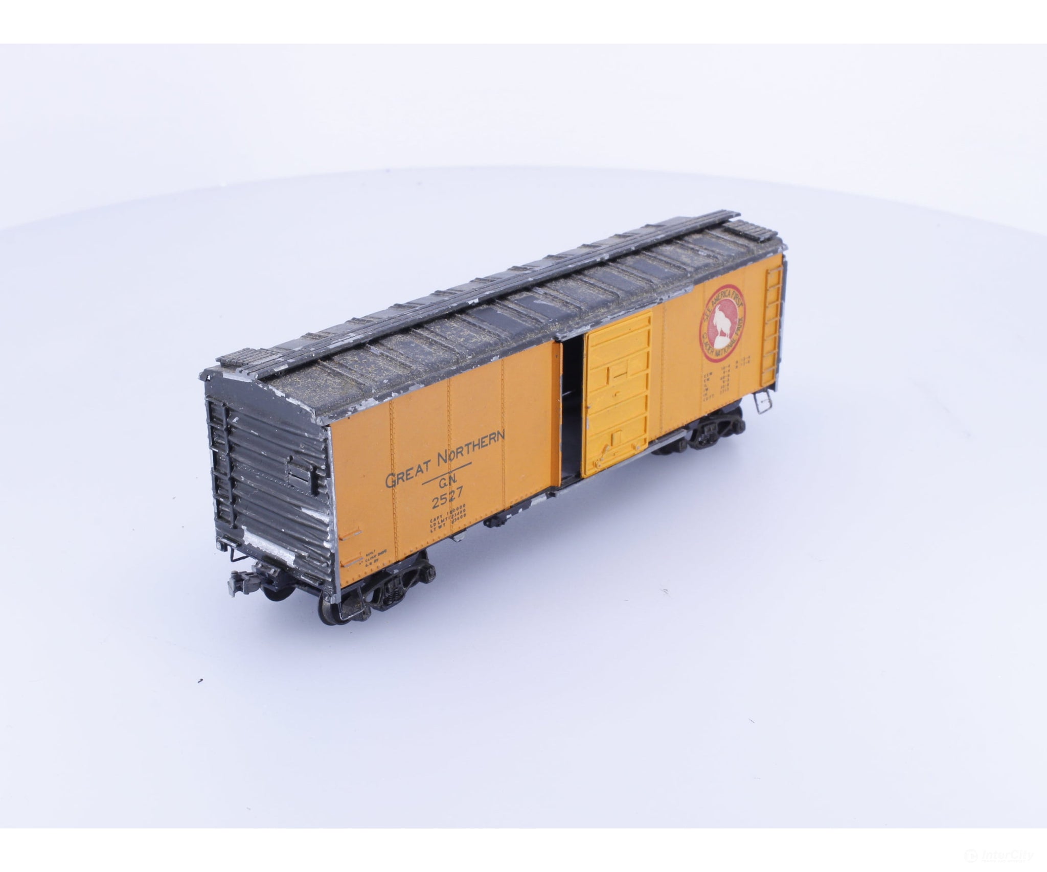 Unknown 2527 HO Metal 40’ Single Door Boxcar Great Northern (GN) 2527 - Freight Cars
