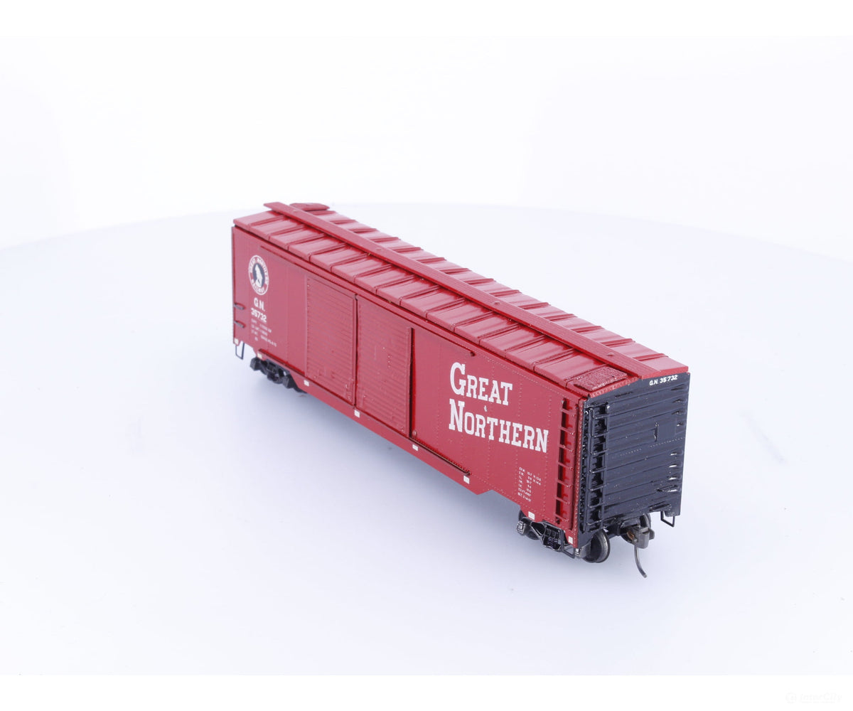 Unknown 35732 HO 50’ Double Door Boxcar Great Northern (GN) 35732 - Freight Cars