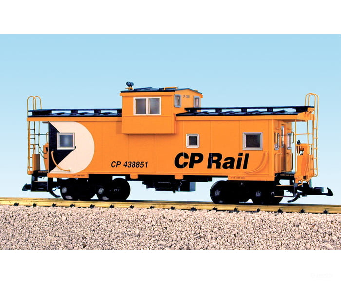 USA Trains R12119 G Canadian Pacific Rail Extended Vision Caboose Yellow - Freight Cars