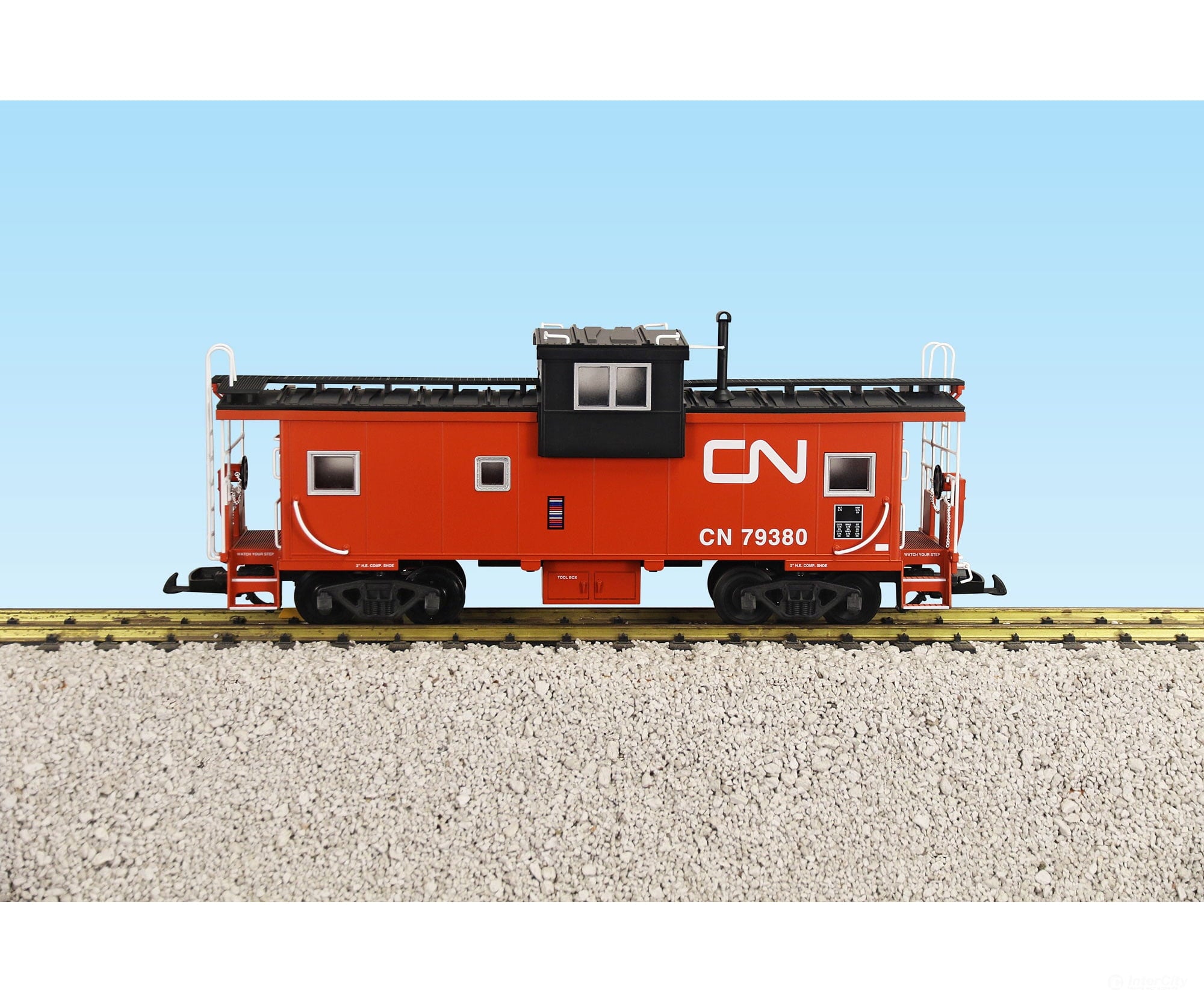USA Trains R12130 G Canadian National Extended Vision Caboose Red/black #79380 - Freight Cars