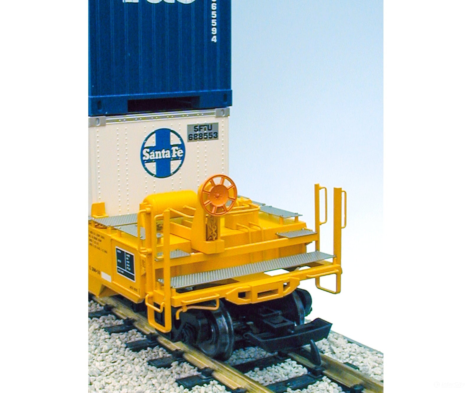 USA Trains R17124 G Cp Intermodal Car W/containers #3 - Freight Cars