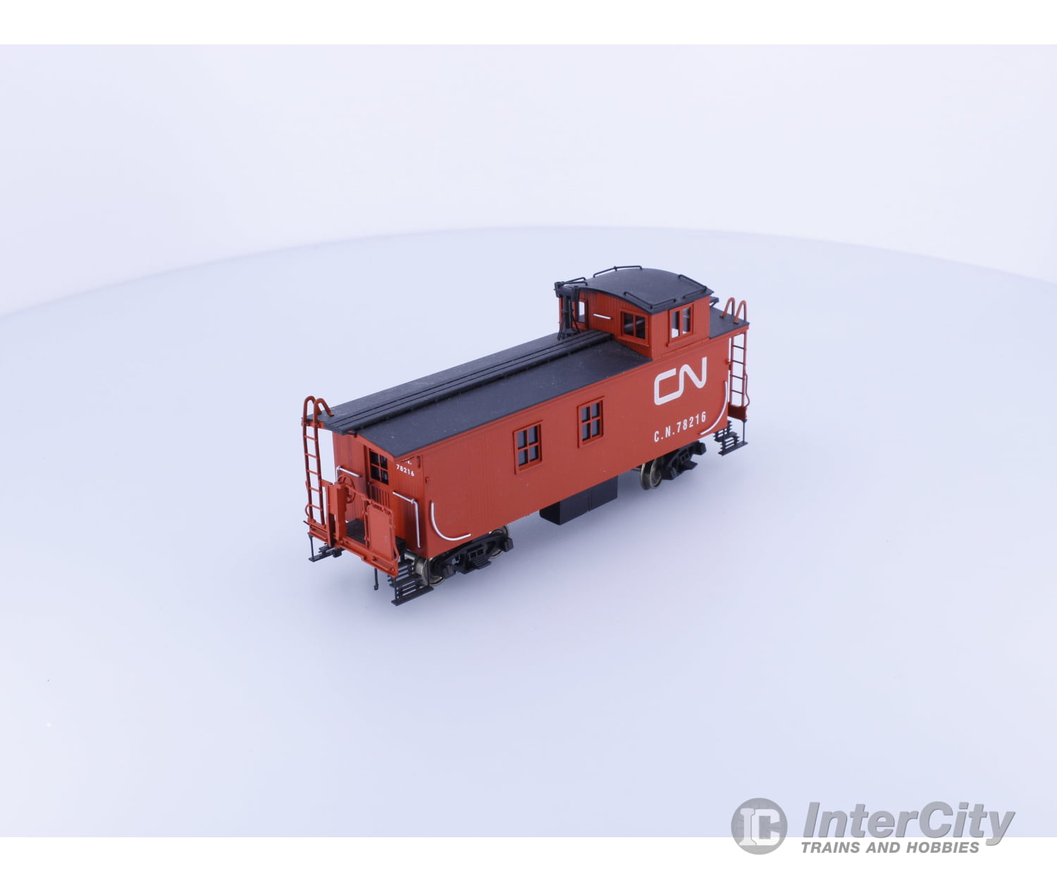 Van Hobbies CNRLC HO Brass Lazy Three Modern Caboose Factory Painted Canadian National (CN) 78216 Freight Cars