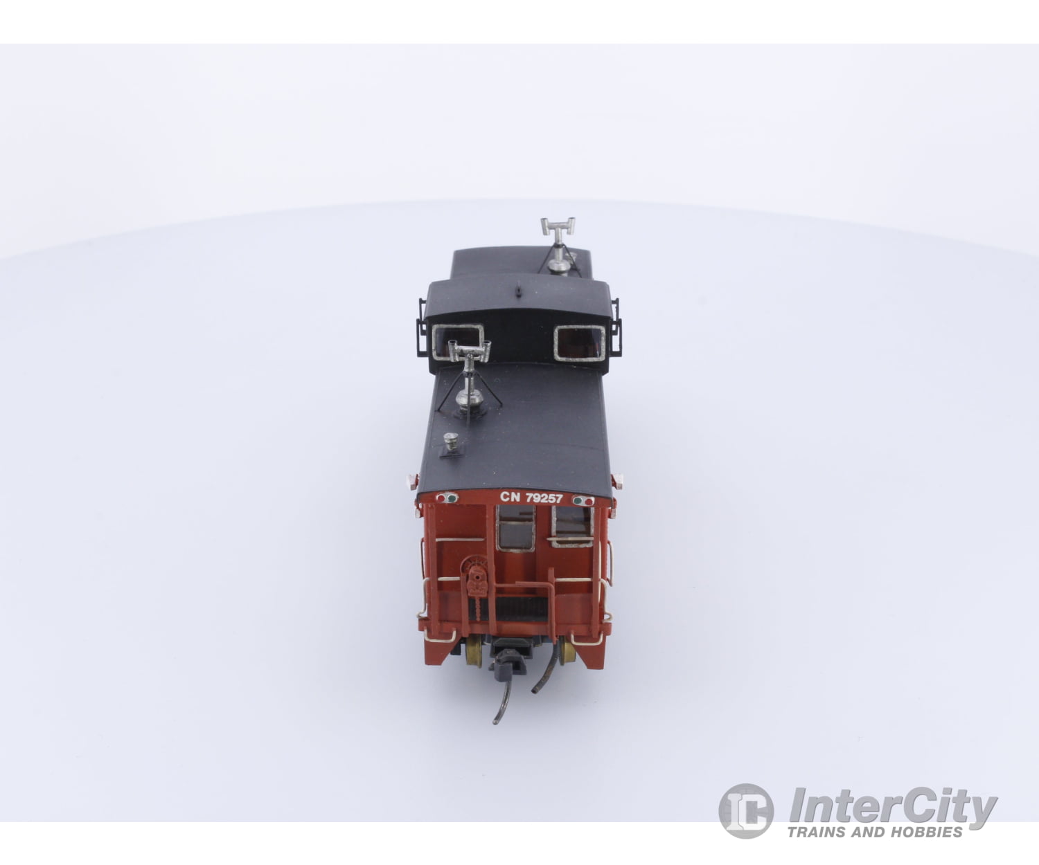 Van Hobbies CNRMODCAB HO Brass Modern Caboose Painted Canadian National (CN) 79257 Freight Cars