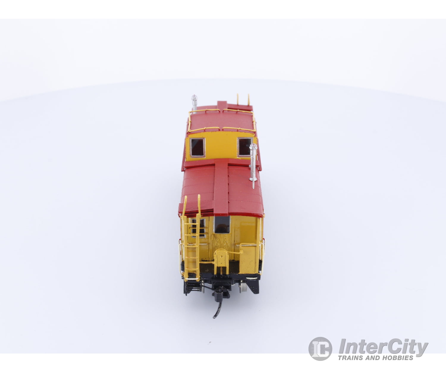 Van Hobbies CPR2WRSSCAB HO Brass 2 Window Riveted Steel Side Caboose Painted Canadian Pacific (CP) 437455 Freight Cars
