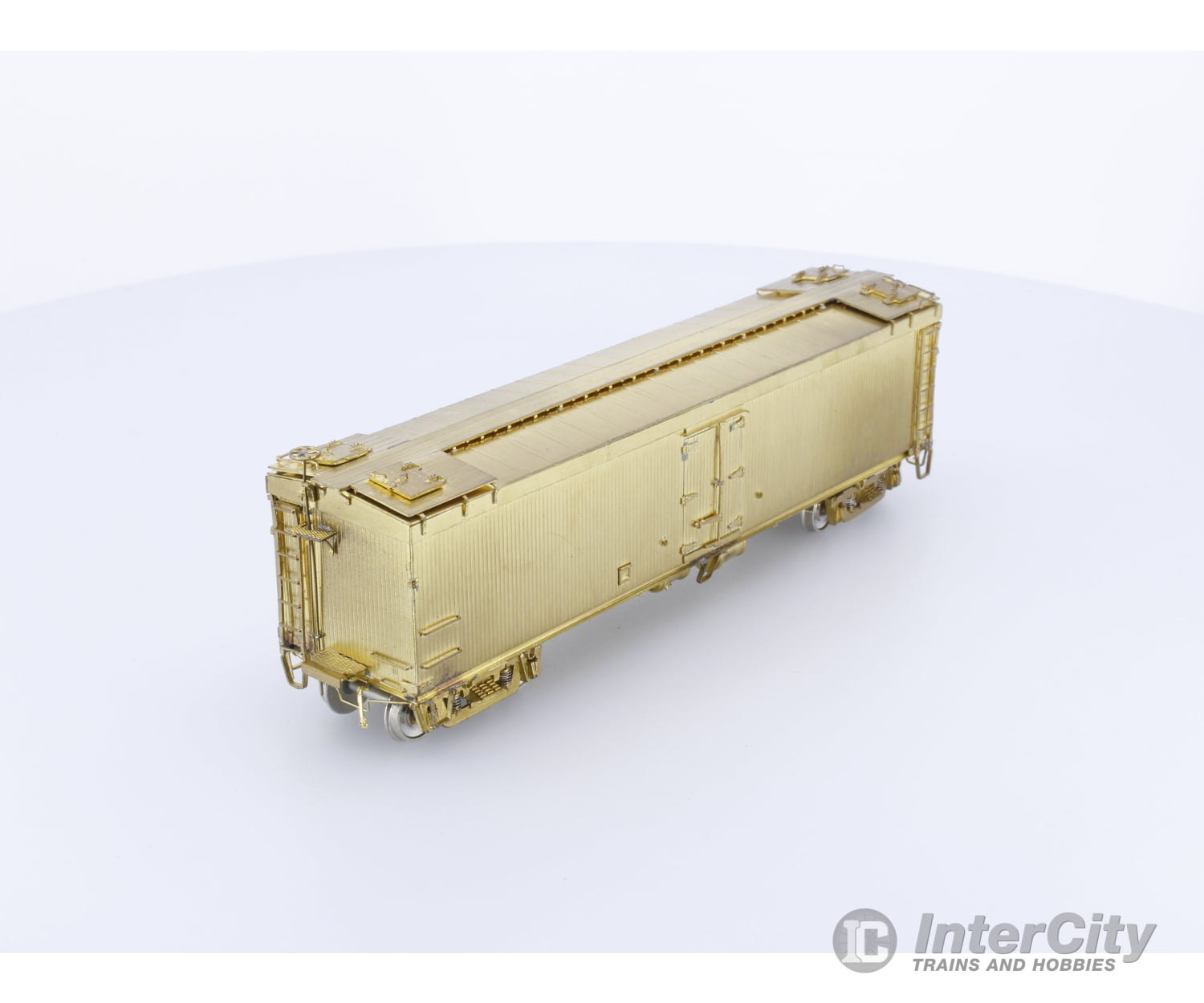 Van Hobbies CPR5500CAB HO Brass 50’ Wood Reefer 5500 Series Caboose Canadian Pacific (CP) (#2) Freight Cars
