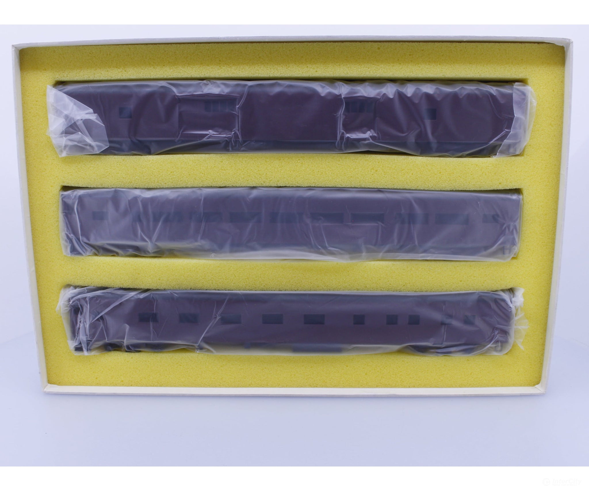 Van Hobbies CPRLPCS1 HO Brass Unlettered Steel Lightweight Passenger Cars Set #1 Canadian Pacific (CP) - Passenger Cars