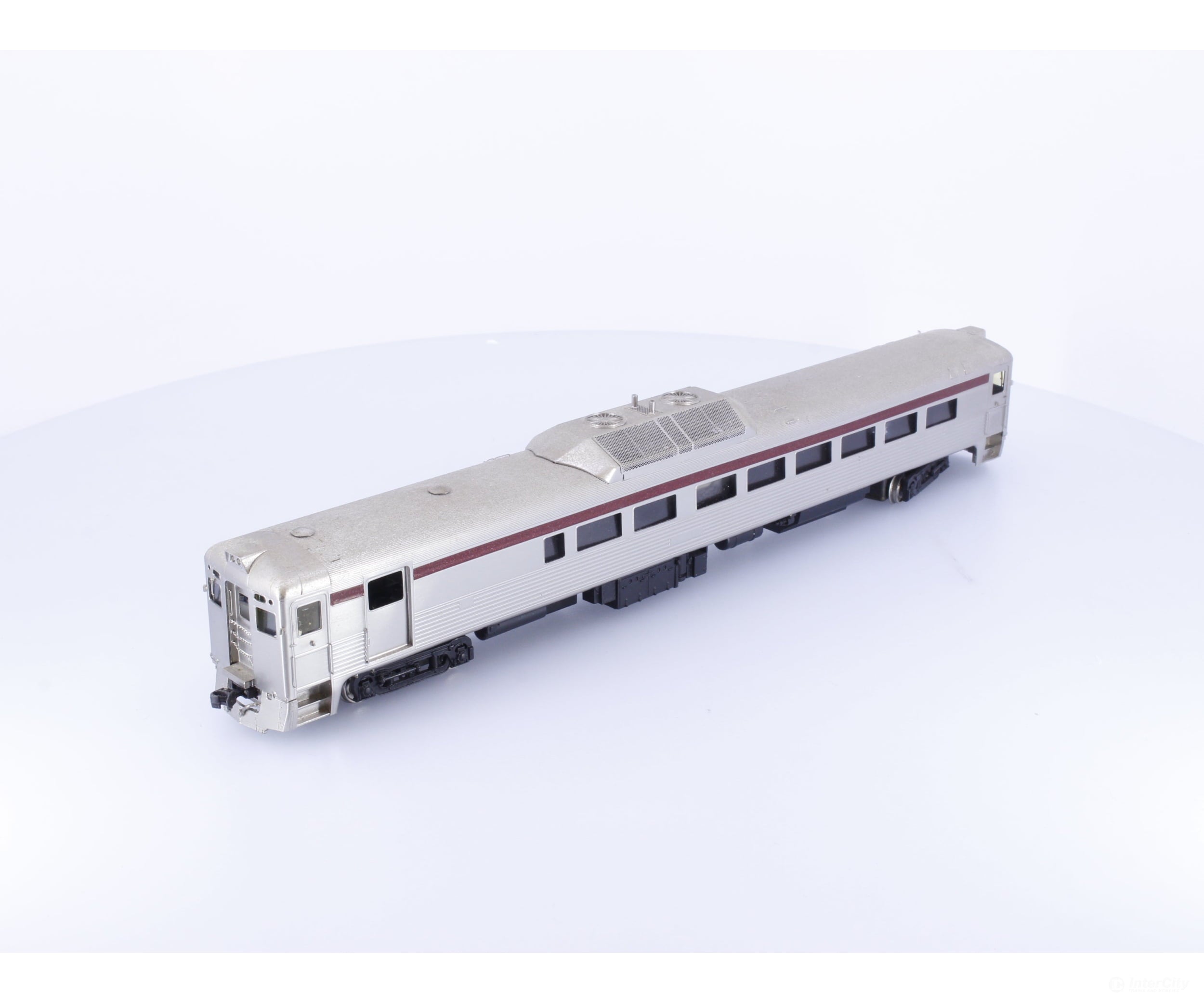 Van Hobbies VHRDC2 HO Brass RDC-2 Modernized Canadian Version Railcar Canadian Pacific (CP) Analog DC - Locomotives