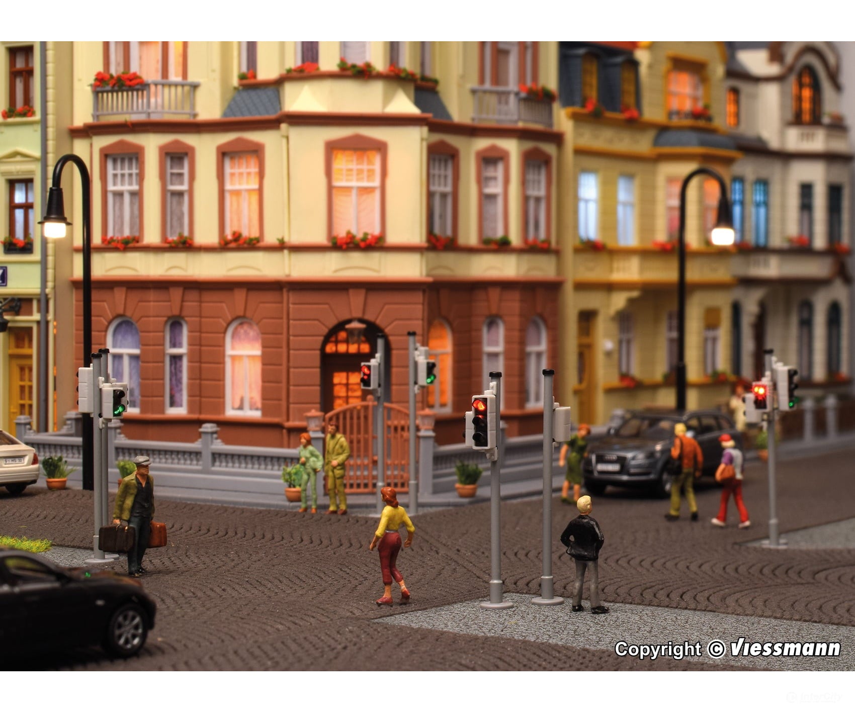 Viessmann Ho 5095 Traffic Light With Pedestrian Signals - 2 Pcs Lights & Electronics