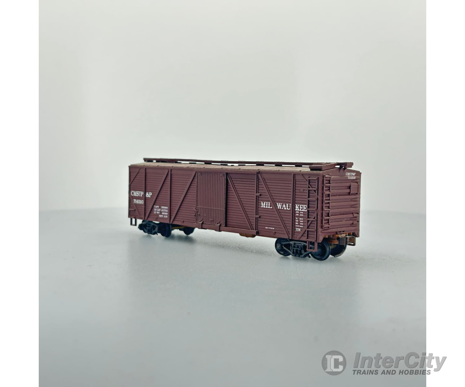 Walthers 40 Single Door Boxcar With Grain Doors Cmstp&P Milwaukee 714310 Freight Cars