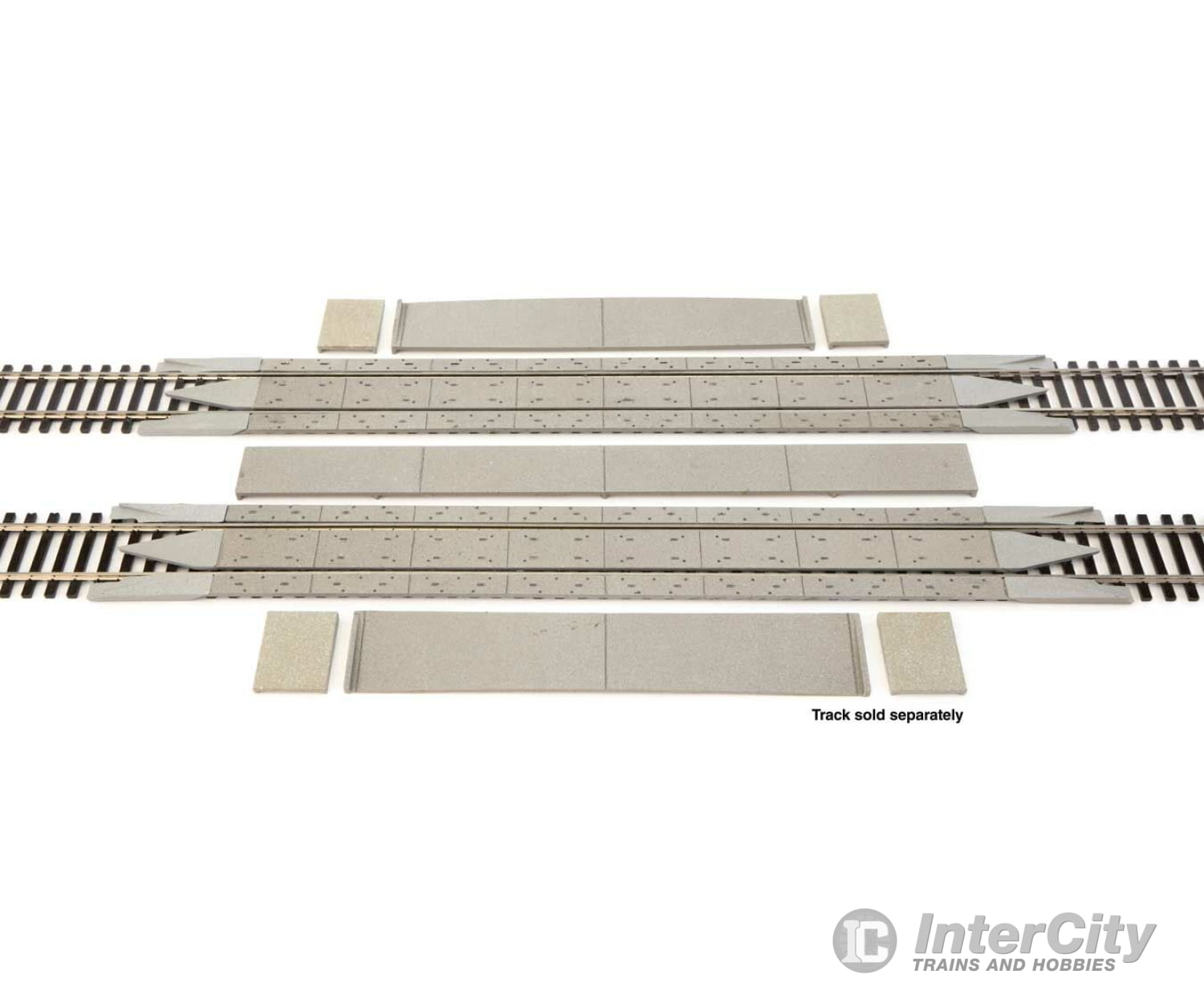 Walthers 83115 Modern Concrete Crossing W/Rerailer Ends -- Kit Track & Turnouts