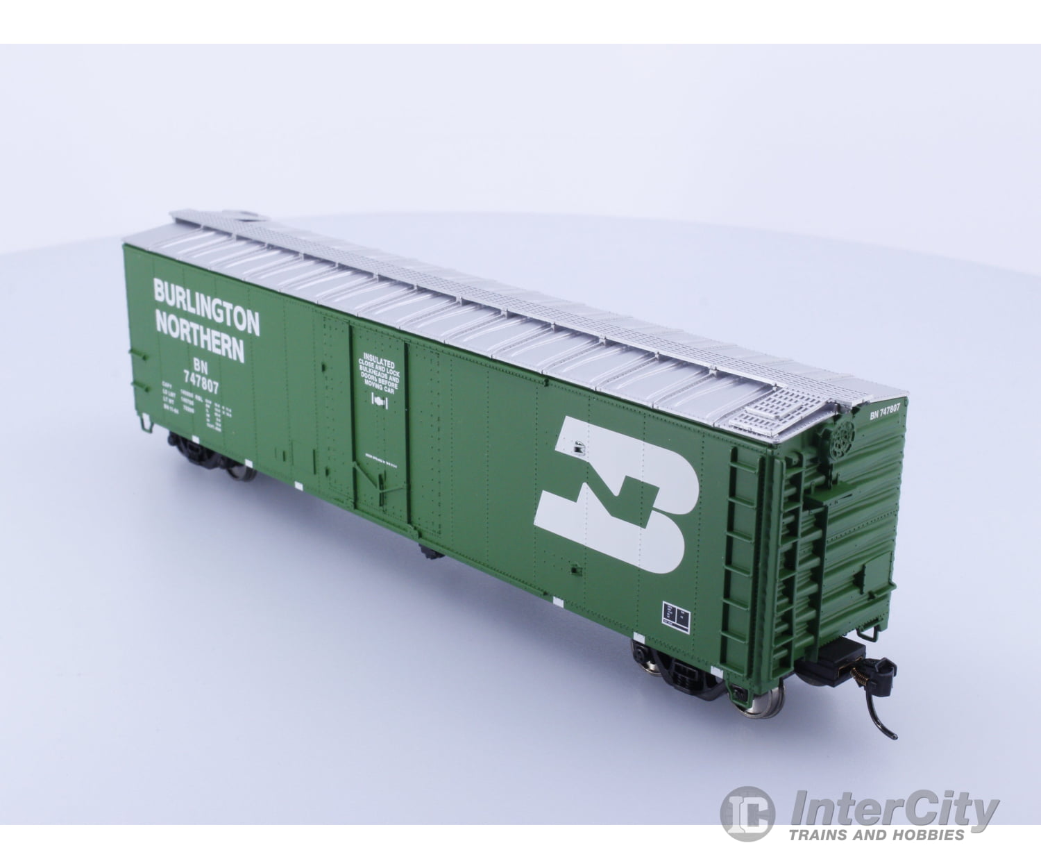 Walthers 910-2830 HO 50’ PC&F Insulated Box Car Burlington Northern (BN) 747807 Freight Cars