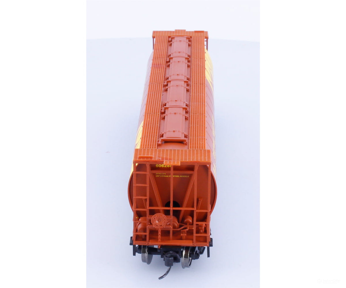 Walthers 910-7164 HO 4 Bay Cylindrical Hopper Govt of Canada (CPWX) 606288 - Freight Cars
