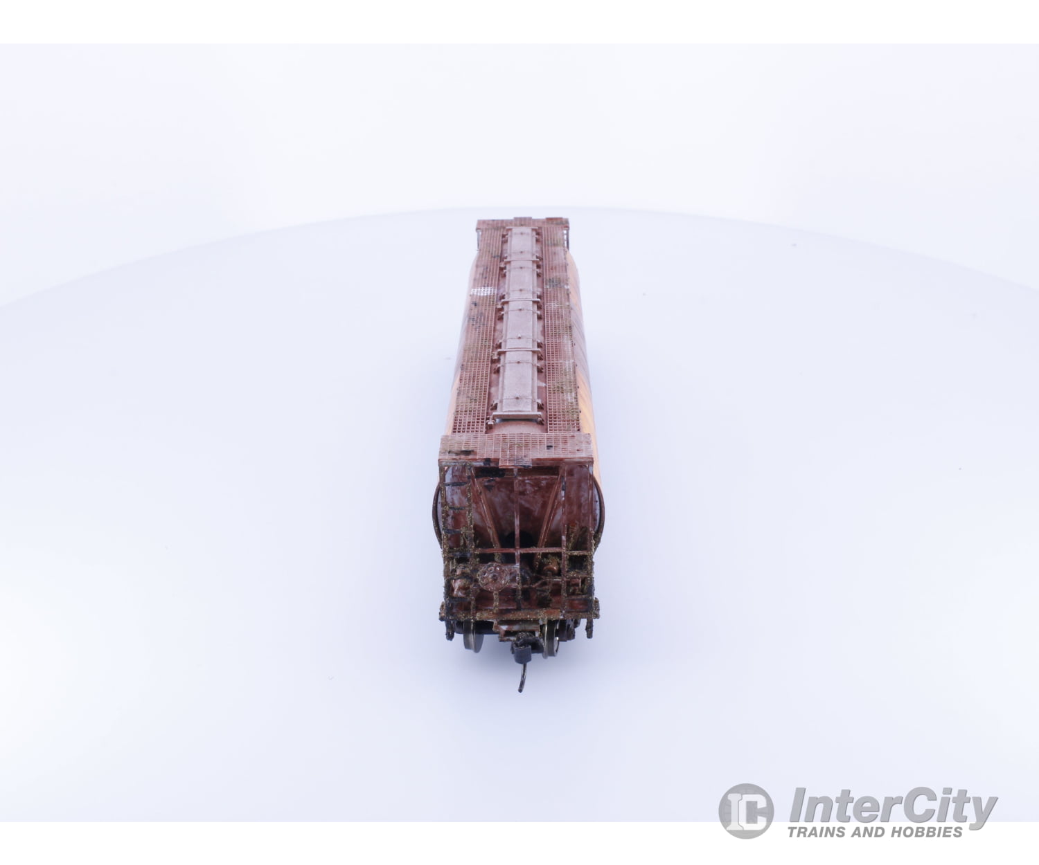 Walthers 910-7353 HO Custom Weathered 59’ Cylindrical 4 Bay Hopper Canadian Wheat Board (CNWX) 106750 Freight Cars