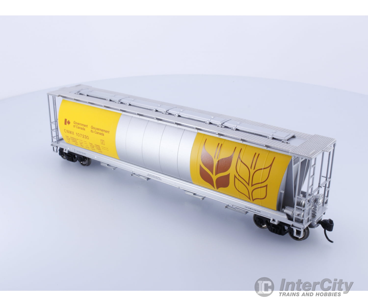 Walthers 910-7355 Ho 59’ Cylindrical Hopper Canadian Wheat Board (Cnwx) 107230 Freight Cars