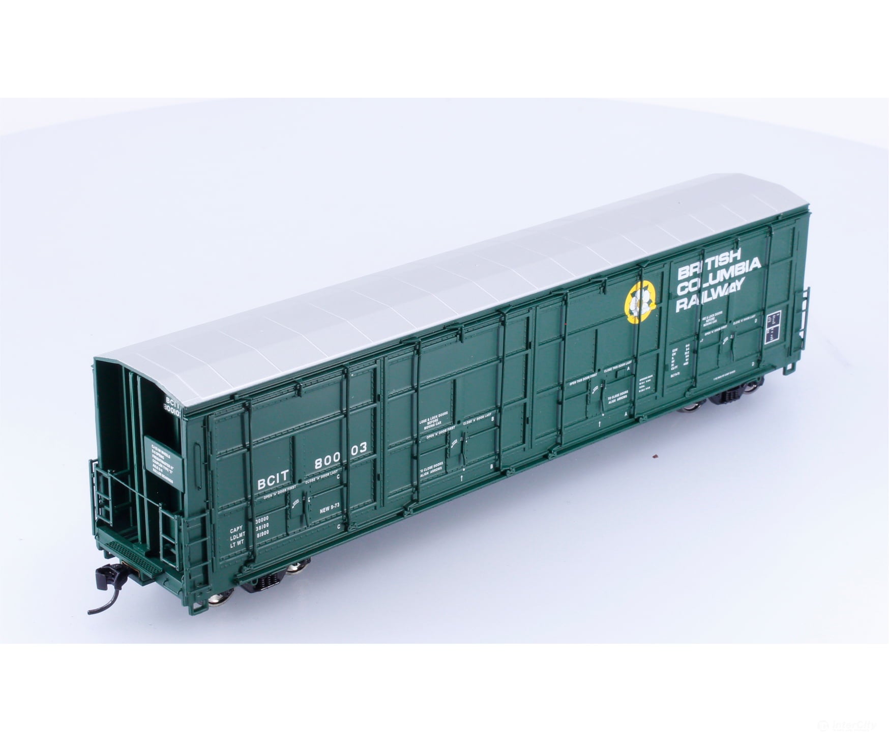 Walthers 920-101902 HO 56’ Thrall All-Door Box Car British Columbia Railway (BCOL) 800103 (#2) - Freight Cars