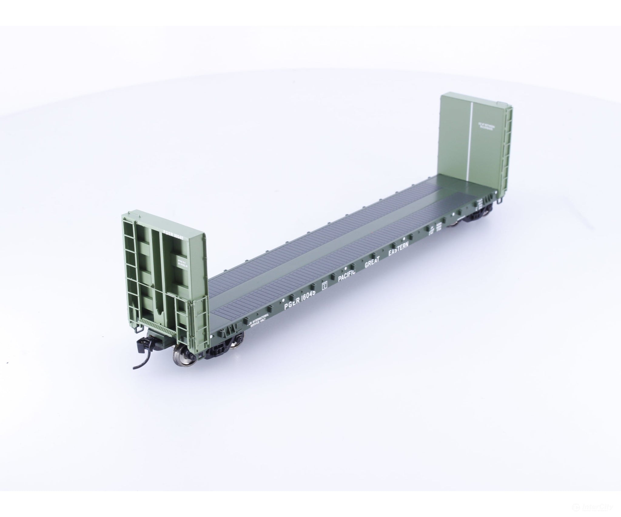 Walthers 920-104308 HO 50’ CC&F Bulkhead Flatcar Pacific Great Eastern (PGE) 16045 - Freight Cars