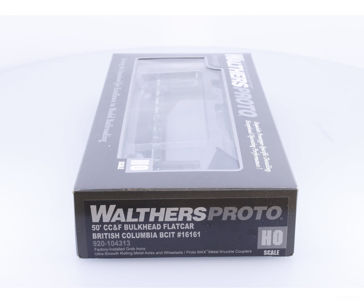 Walthers 920-104313 HO 50’ CC&F Bulkhead Flatcar BC Rail (BCOL) 16161 - Freight Cars