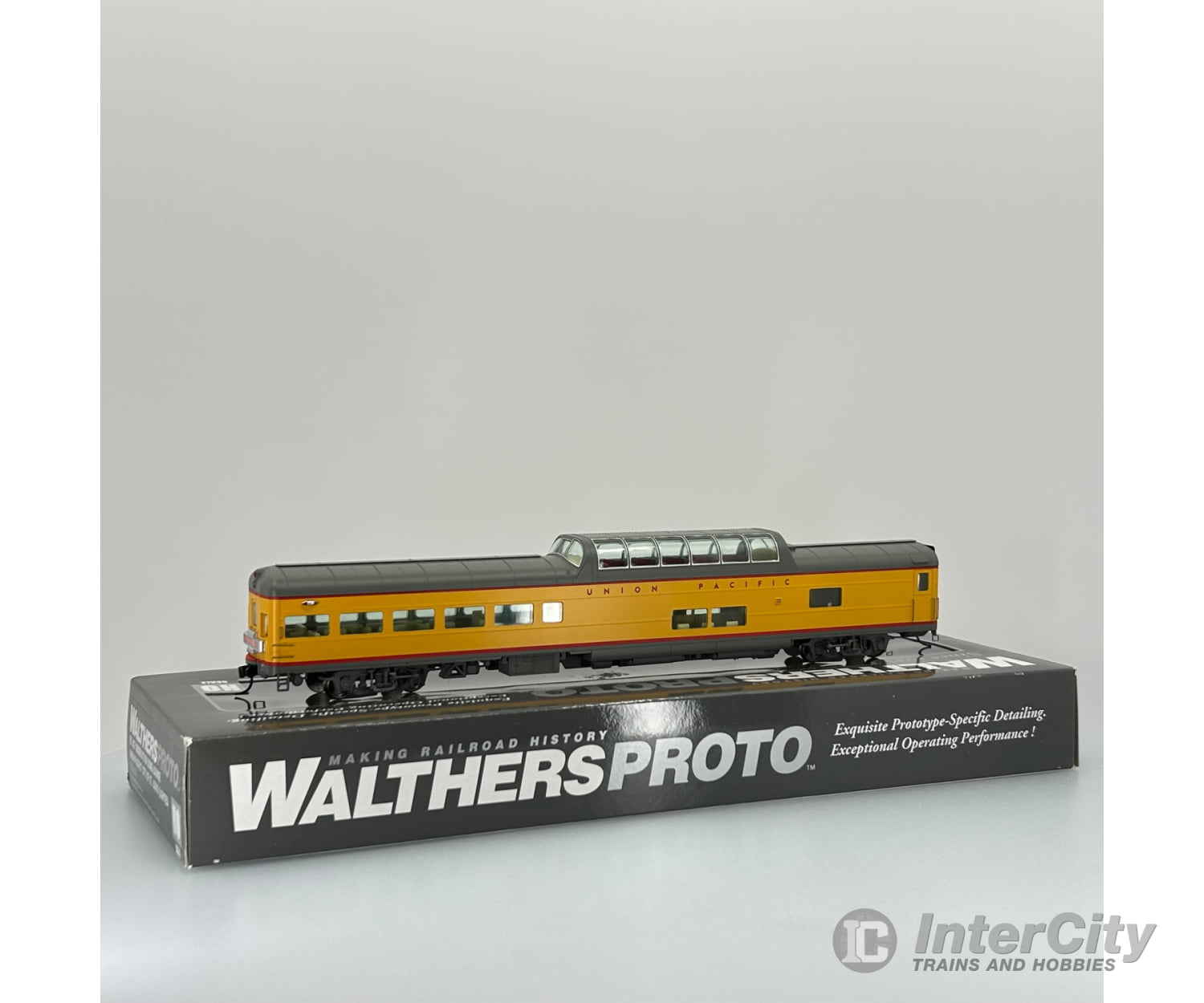 Walthers 920-9235 Ho 85 Acf Observation Dome-Lounge City Of St. Louis Union Pacific (Lighted)