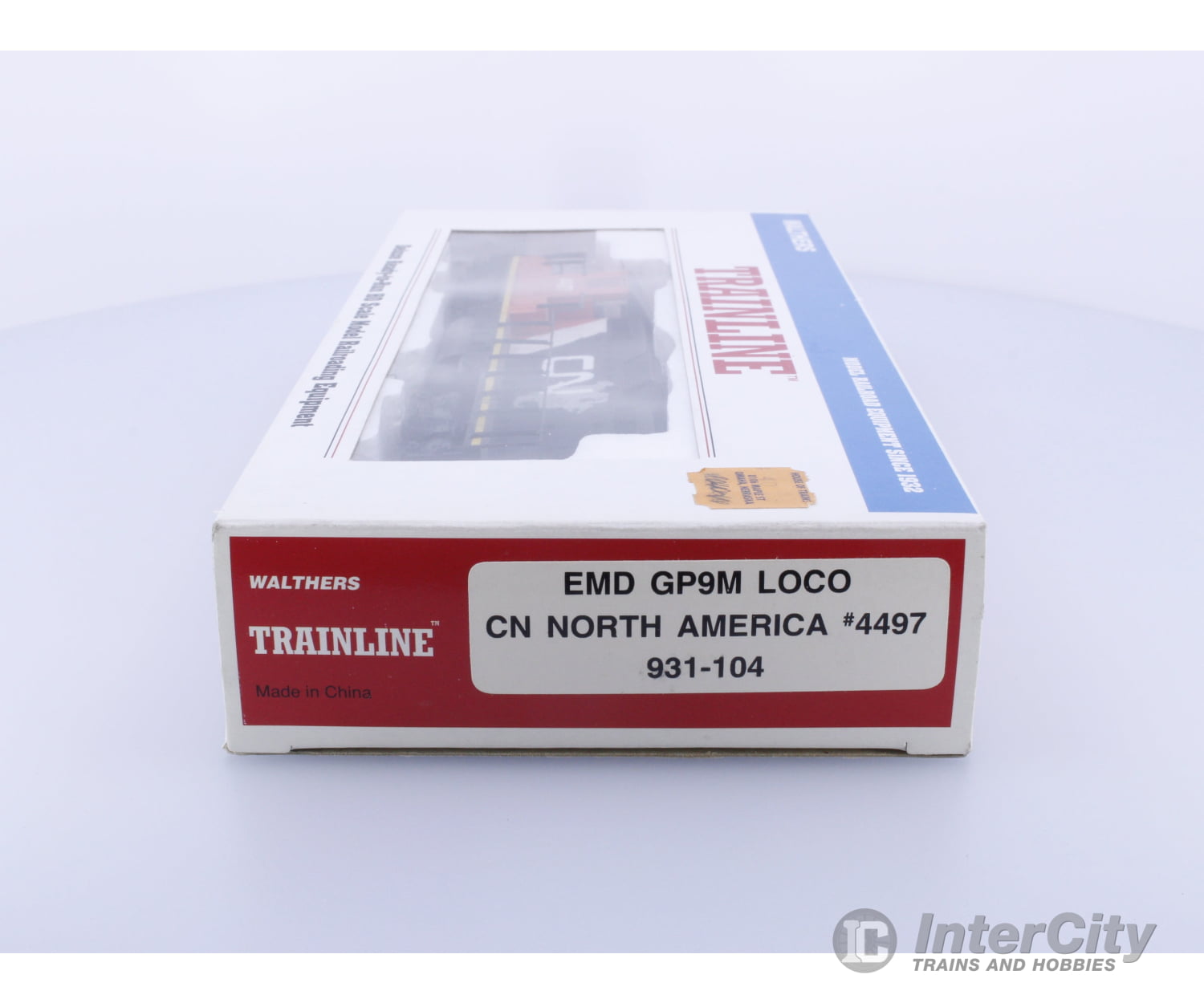 Walthers 931-104 HO EMD GP9M Canadian National (CN) 4497 Analog DC Locomotives