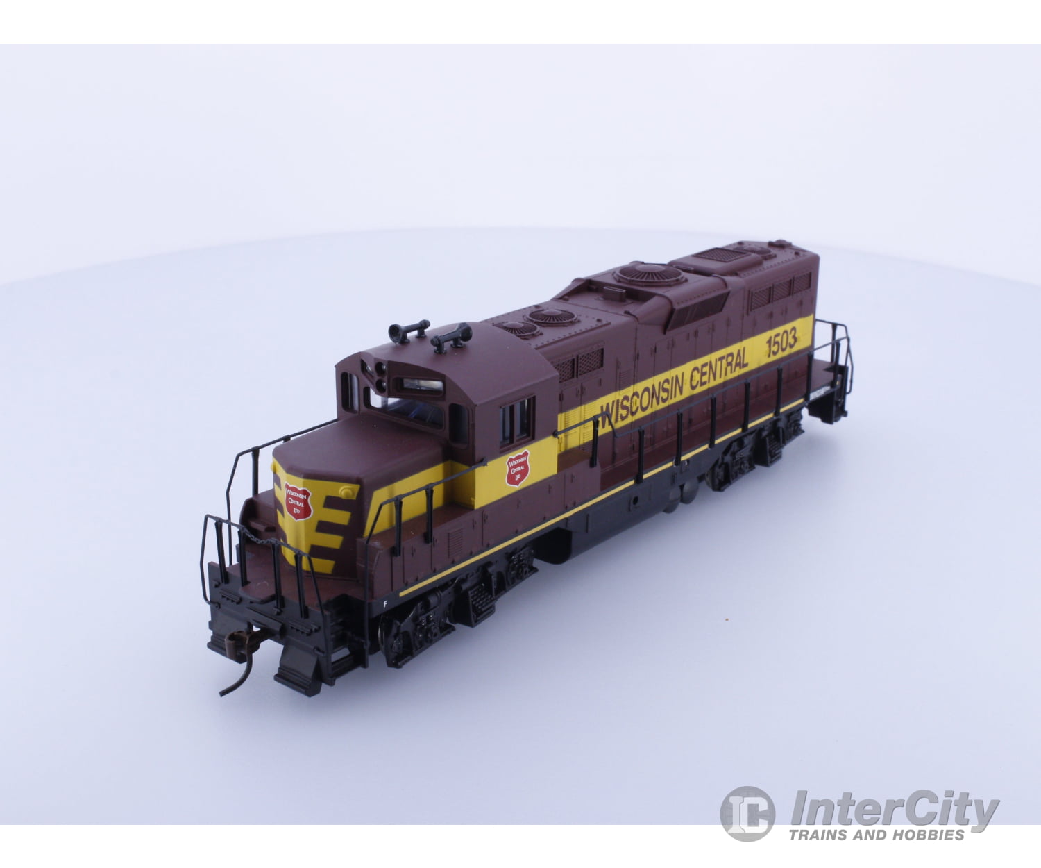 Walthers 931-118 HO GP9M Wisconsin Central (WC) 1503 Analog DC Locomotives