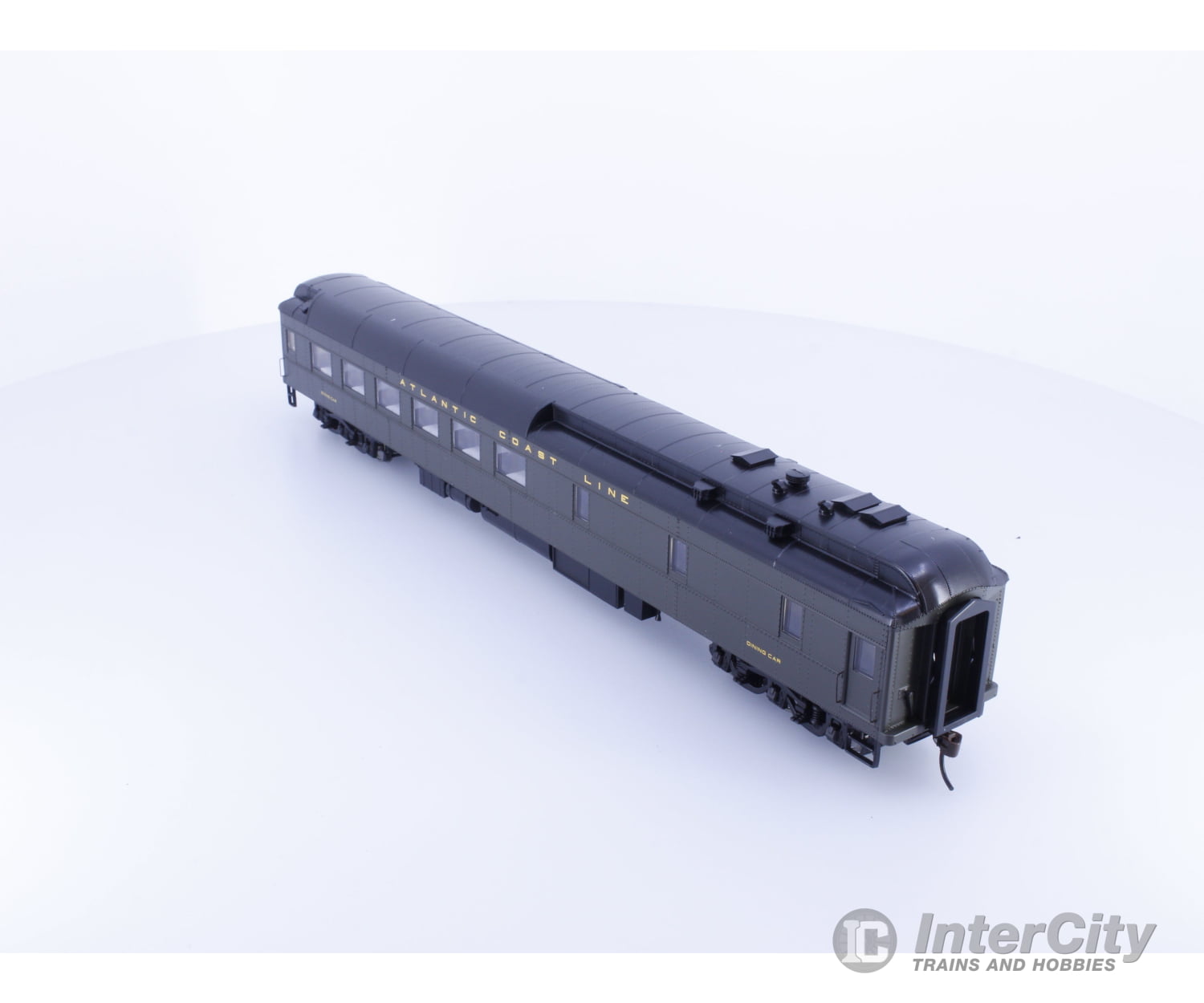 Walthers 932-10167 HO Heavyweight Diner Car Atlantic Coast Line (ACL) Dining Car Passenger Cars