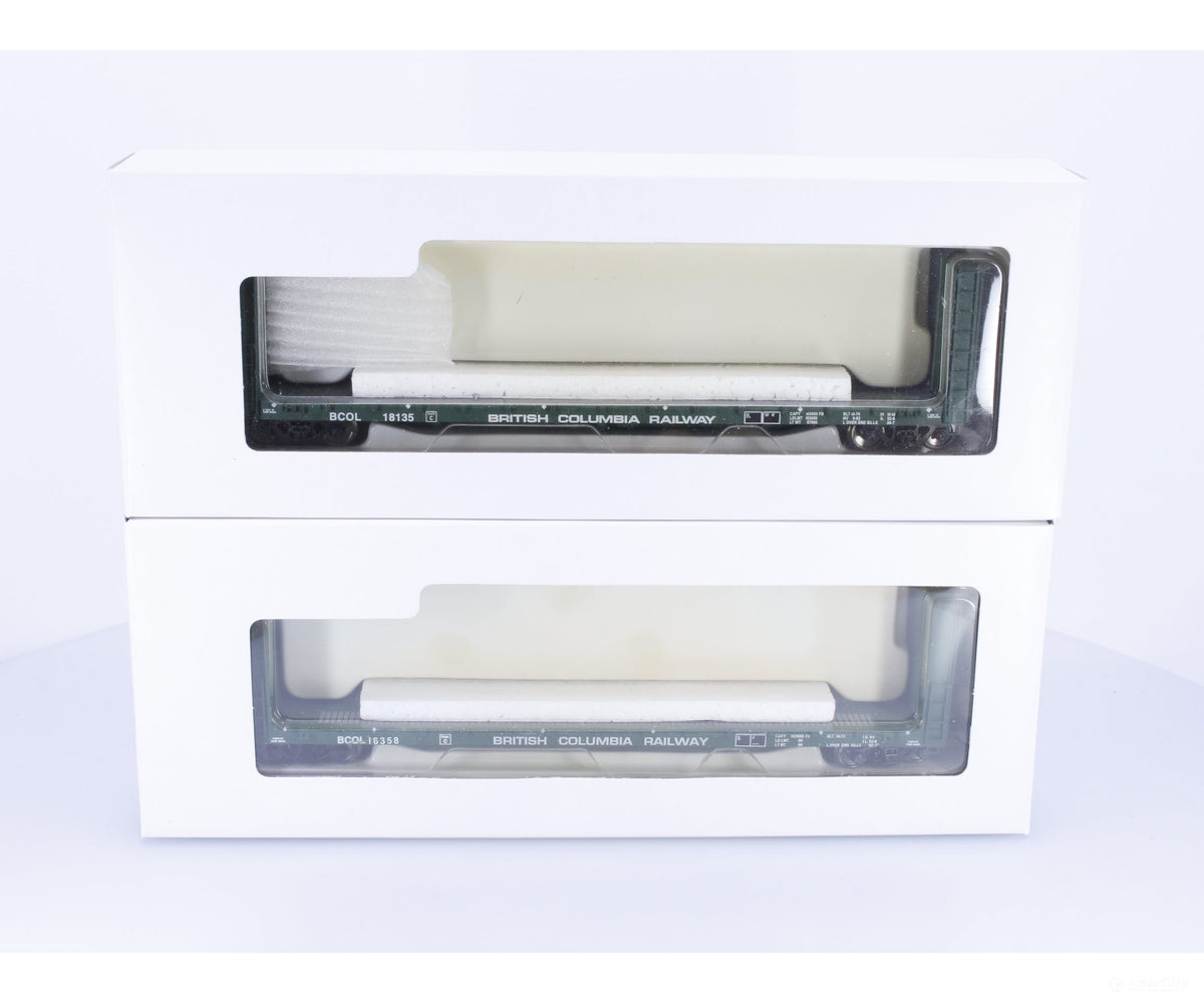 Walthers 932-240053 HO 50’ Bulkhead Flat Car (2 Pack) British Columbia Railway (BCOL) 18135/16358 - Freight Cars