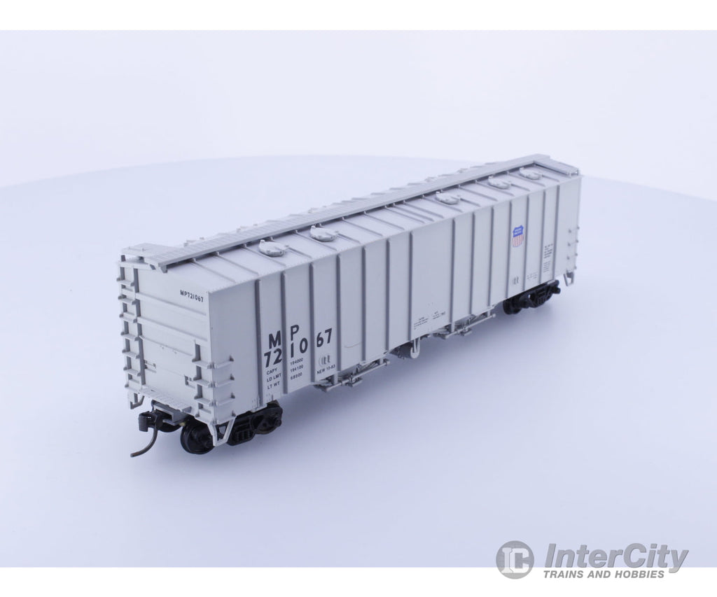 Walthers 932-3655 HO Airslide Covered Hopper Limited Edition Series Union Pacific (UP) 721067 Freight Cars