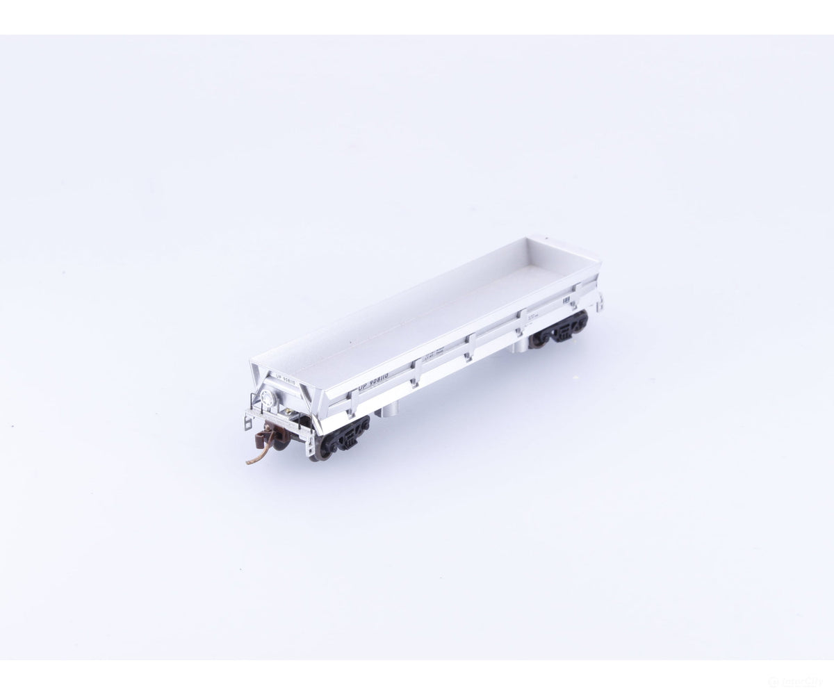 Walthers 932-38601 N Difco Dump Car Union Pacific (UP) 908110 (#4) - Freight Cars