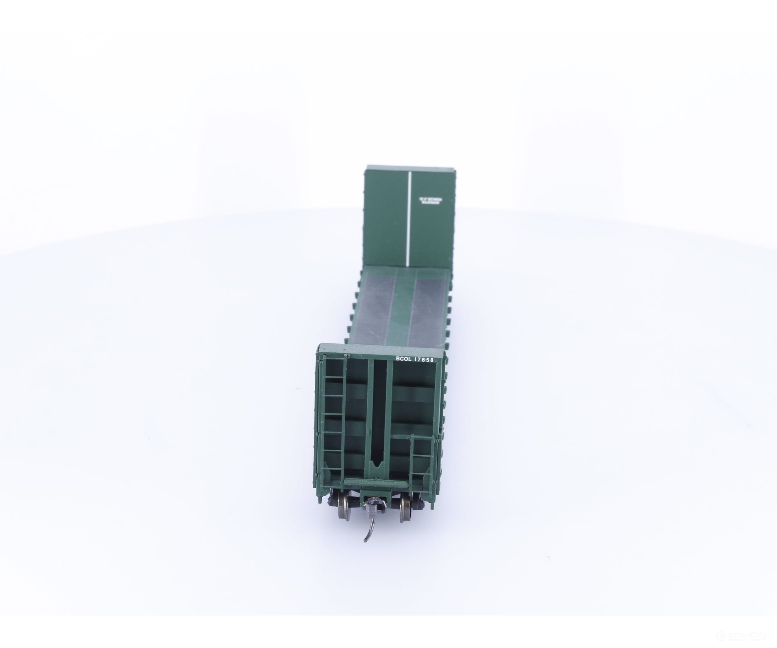 Walthers 932-40053 HO Canadian 50’ Bulkhead Flatcar BC Rail (BCOL) 17973 - Freight Cars
