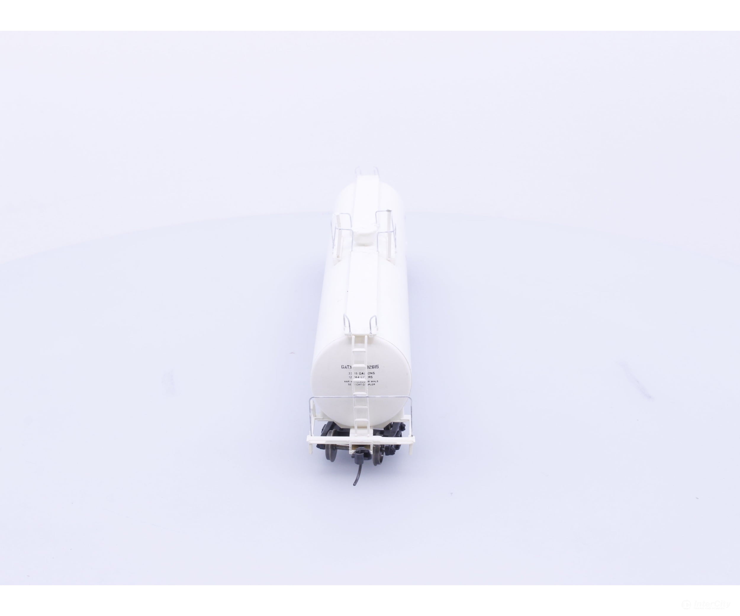 Walthers 932-5258 HO 65’ AA Tank Car GATX Corporation (GATX) 92615 - Freight Cars