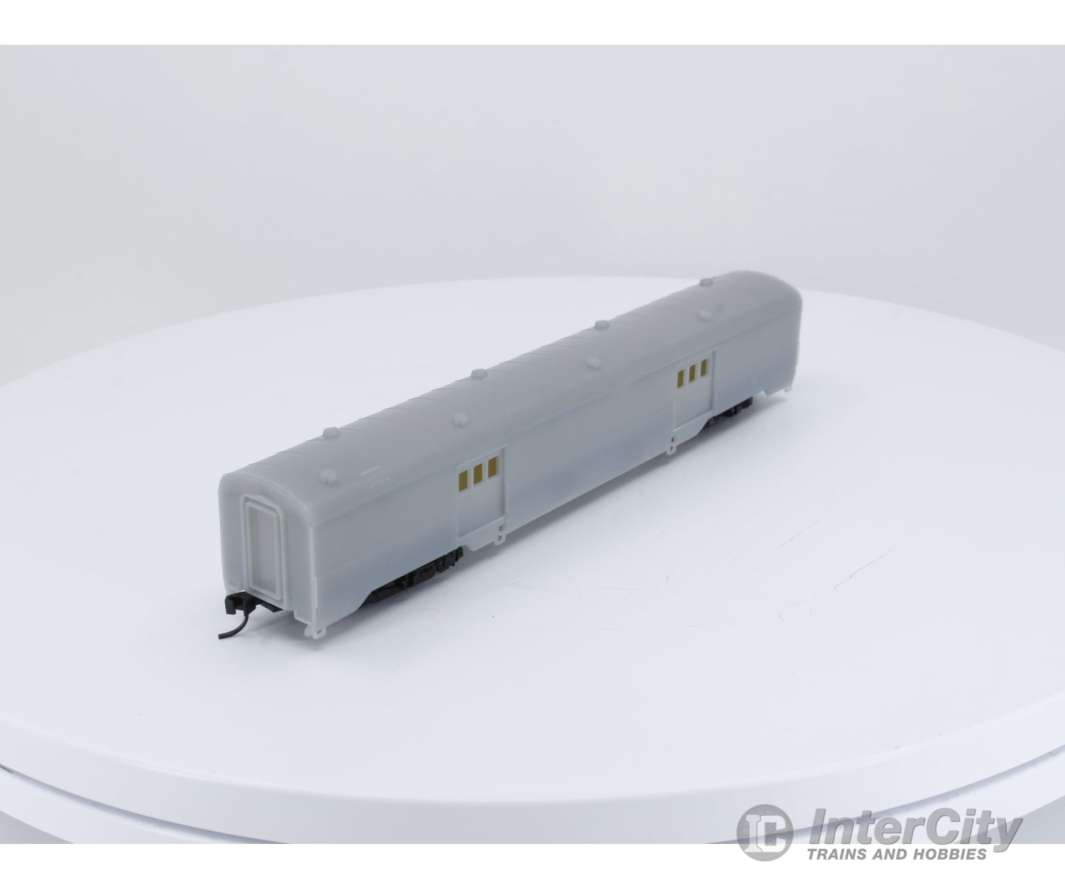 Walthers 932-55090 N Ps 72 Baggage Car Undecorated (1) Passenger Cars