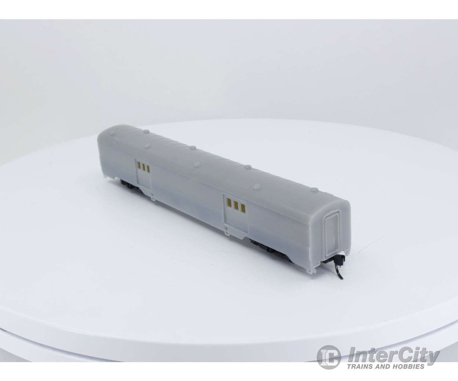 Walthers 932-55090 N Ps 72 Baggage Car Undecorated (1) Passenger Cars