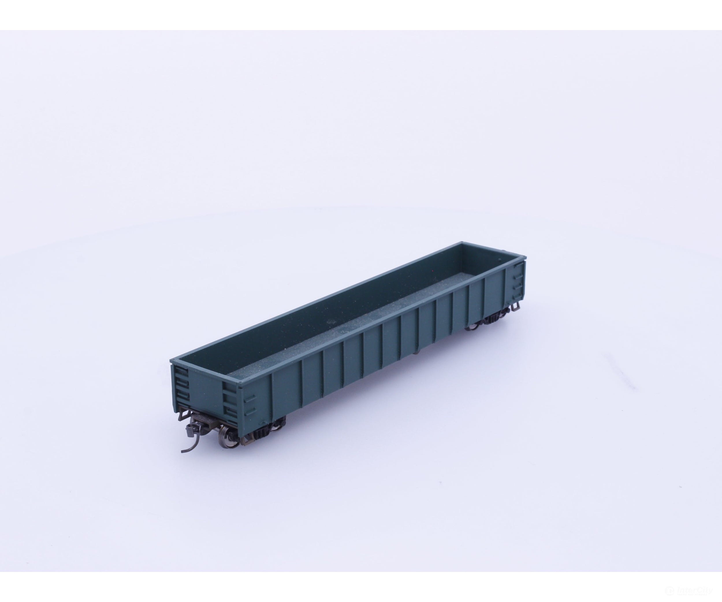 Walthers 932-5900 HO 53’ Smooth Side Thrall Gondola Undecorated - Freight Cars