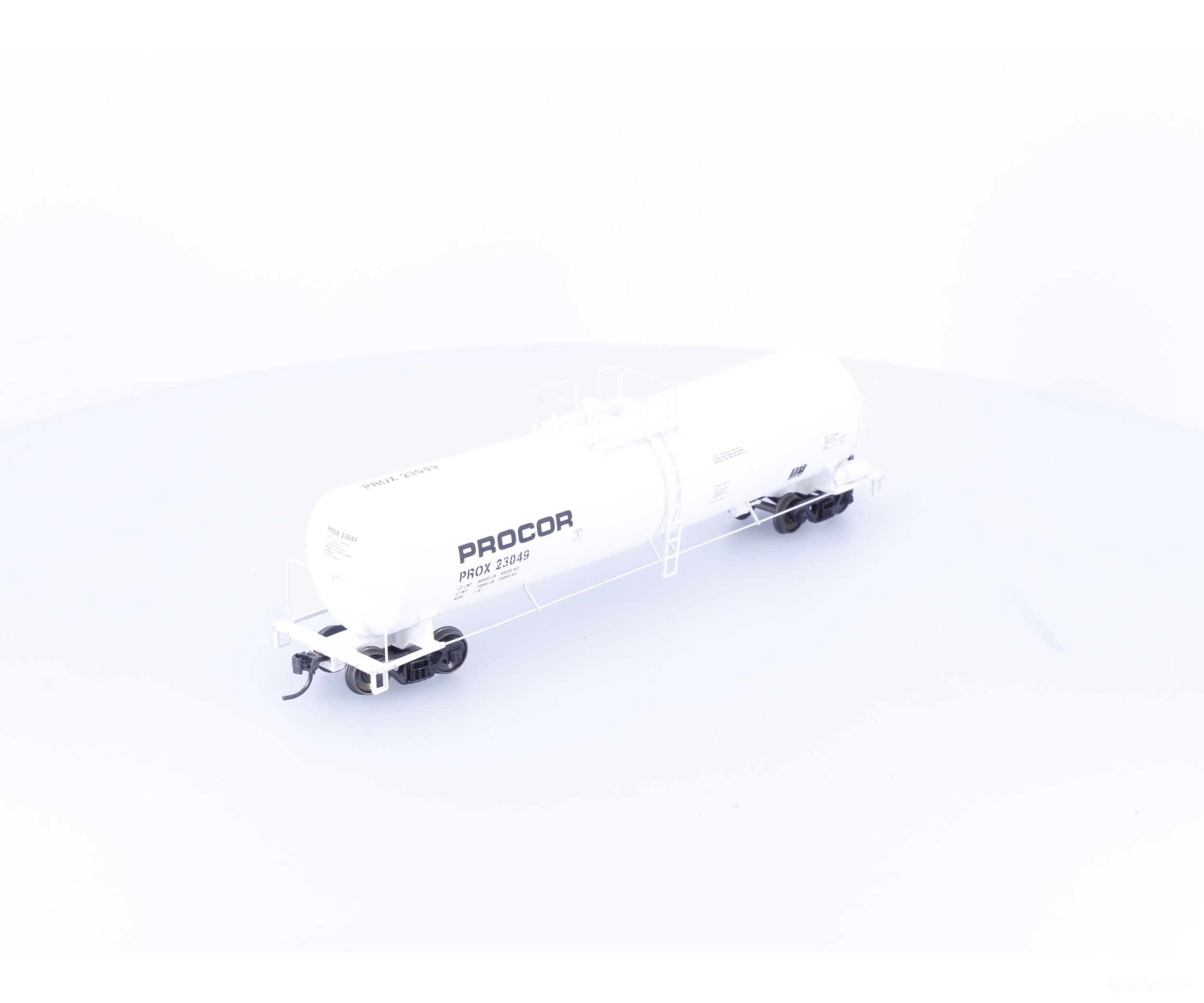Walthers 932-7258 HO UTLX 23000 Gallon Funnel Flow Tank Car Procor Leasing (PROX) 23049 - Freight Cars
