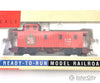 Walthers 932-7501 Ho 30’ Wood Caboose Freight Car (3 Window-Offset Cupola) Grand Trunk Western