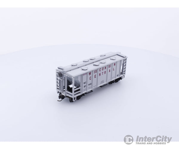 Walthers 932-9065 HO 35’ Covered Hopper Wisconsin Central (WC) 81142 Freight Cars